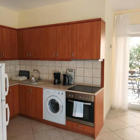 Anna * Skala Rachoni (Thasos)